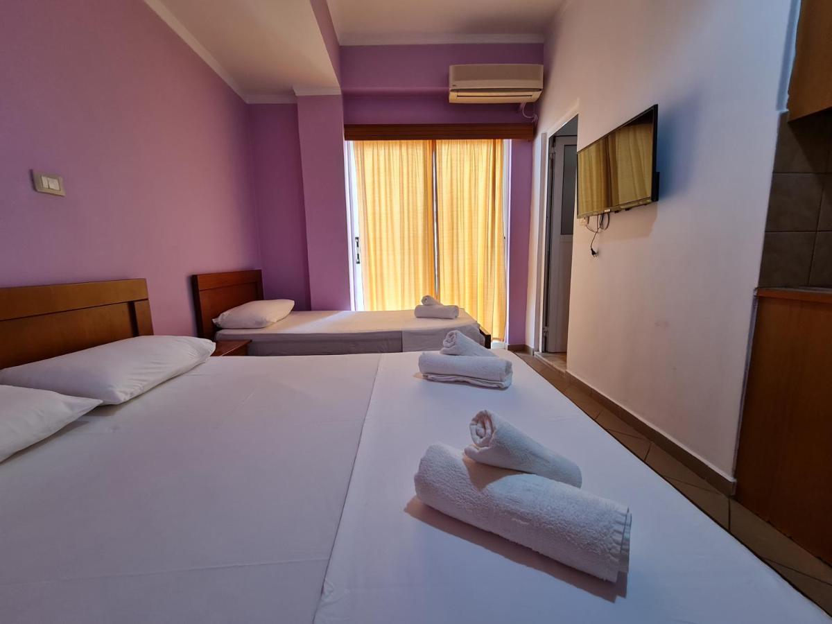 Prestige Hotel Ksamil Eksteriør billede