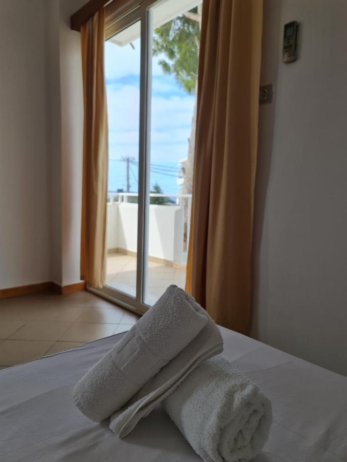 Prestige Hotel Ksamil Eksteriør billede
