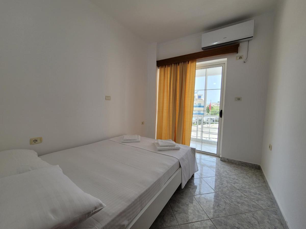 Prestige Hotel Ksamil Eksteriør billede